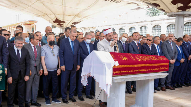 VSF Genel Başkanı Mehmet Yılmaz, Fethiye Gümüşdağ’ın cenazesine katıldı